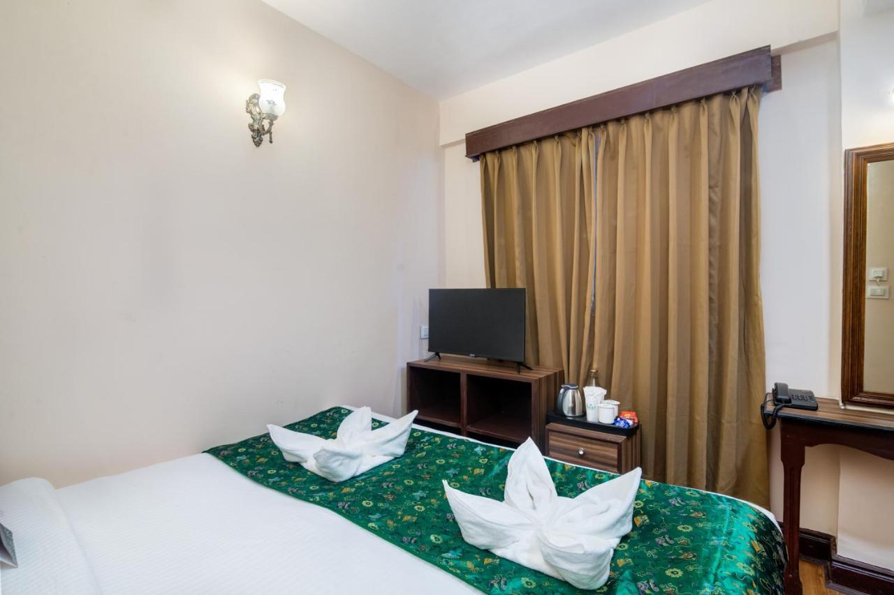 Muscatel Roma - 400 Mts From Mall Road 다르질링 외부 사진