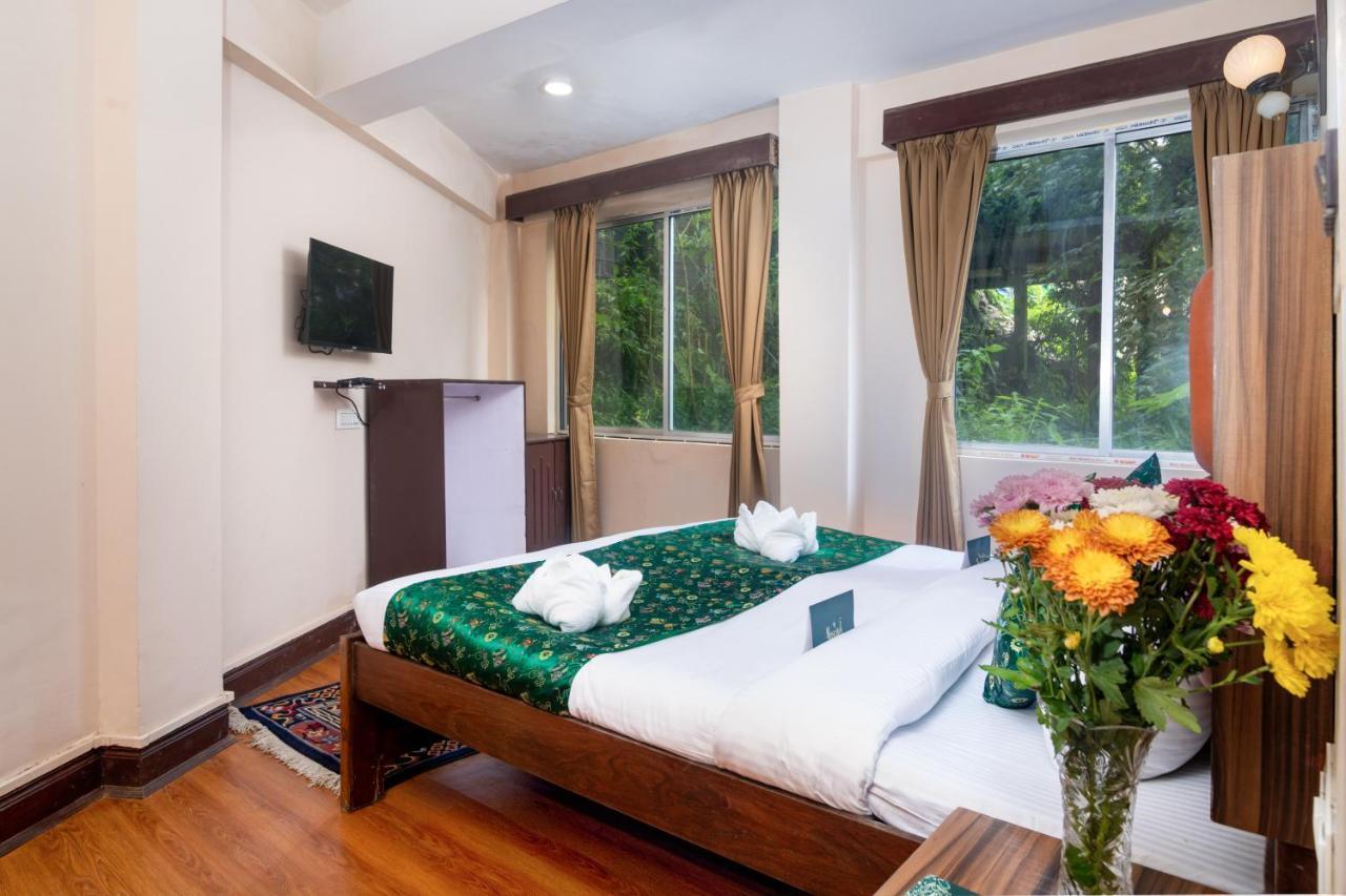 Muscatel Roma - 400 Mts From Mall Road 다르질링 외부 사진