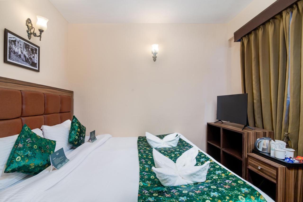 Muscatel Roma - 400 Mts From Mall Road 다르질링 외부 사진