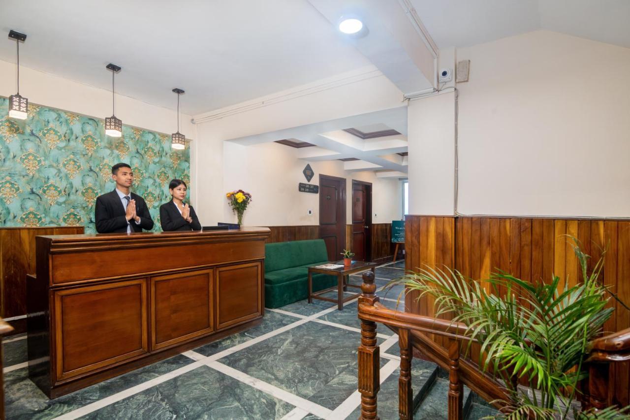 Muscatel Roma - 400 Mts From Mall Road 다르질링 외부 사진