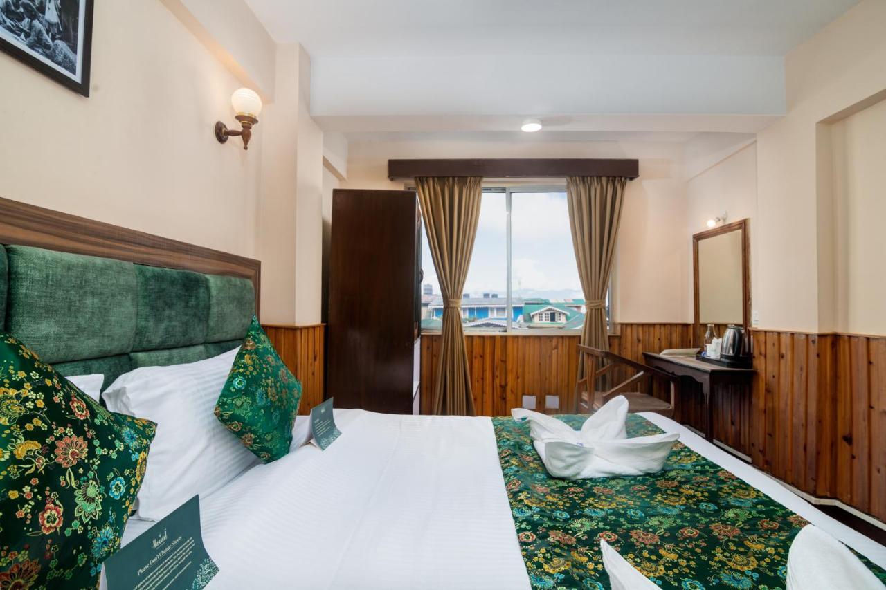 Muscatel Roma - 400 Mts From Mall Road 다르질링 외부 사진