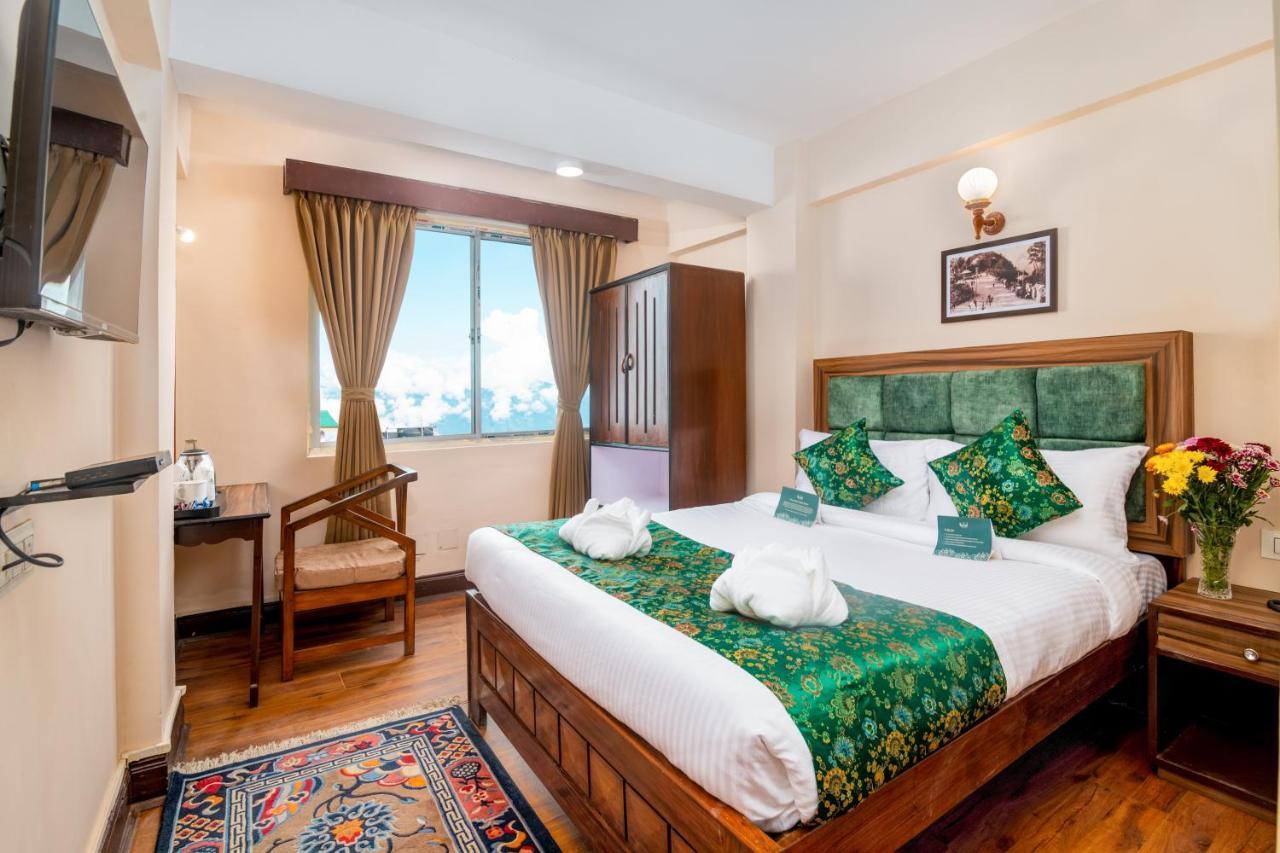 Muscatel Roma - 400 Mts From Mall Road 다르질링 외부 사진