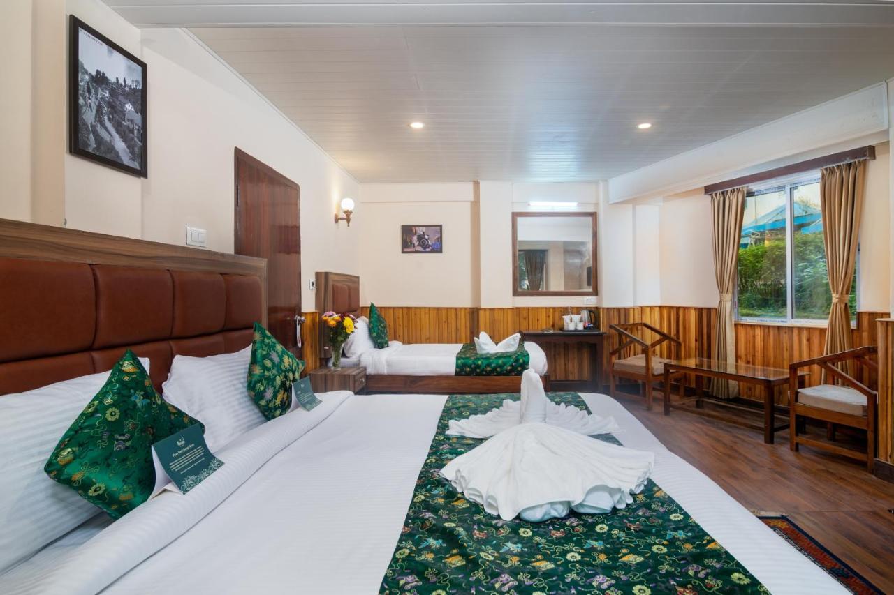 Muscatel Roma - 400 Mts From Mall Road 다르질링 외부 사진