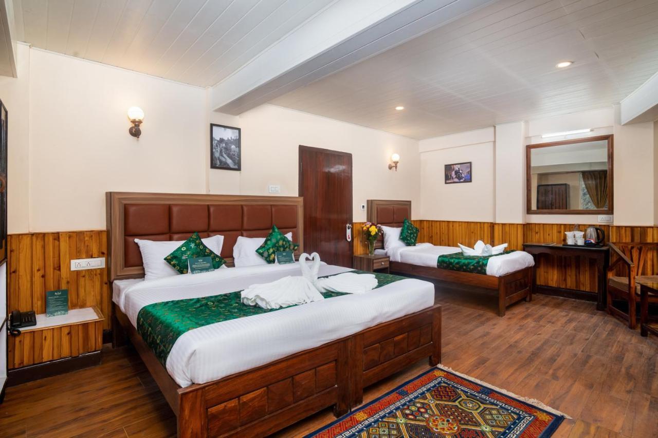 Muscatel Roma - 400 Mts From Mall Road 다르질링 외부 사진