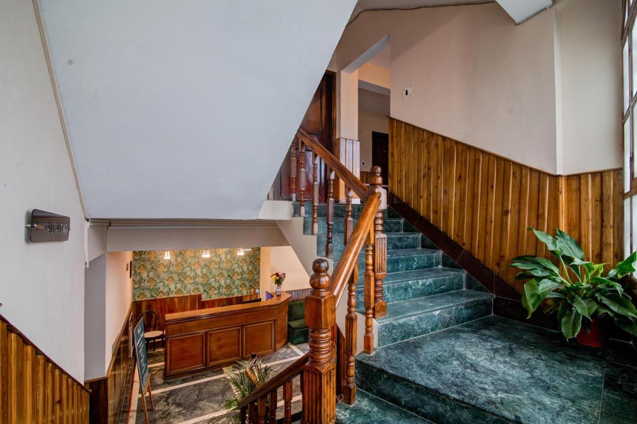 Muscatel Roma - 400 Mts From Mall Road 다르질링 외부 사진